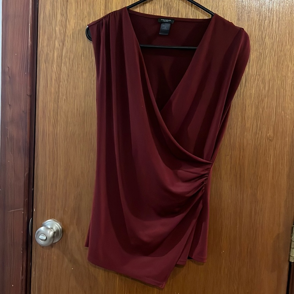 Ann Taylor sleeveless blouse